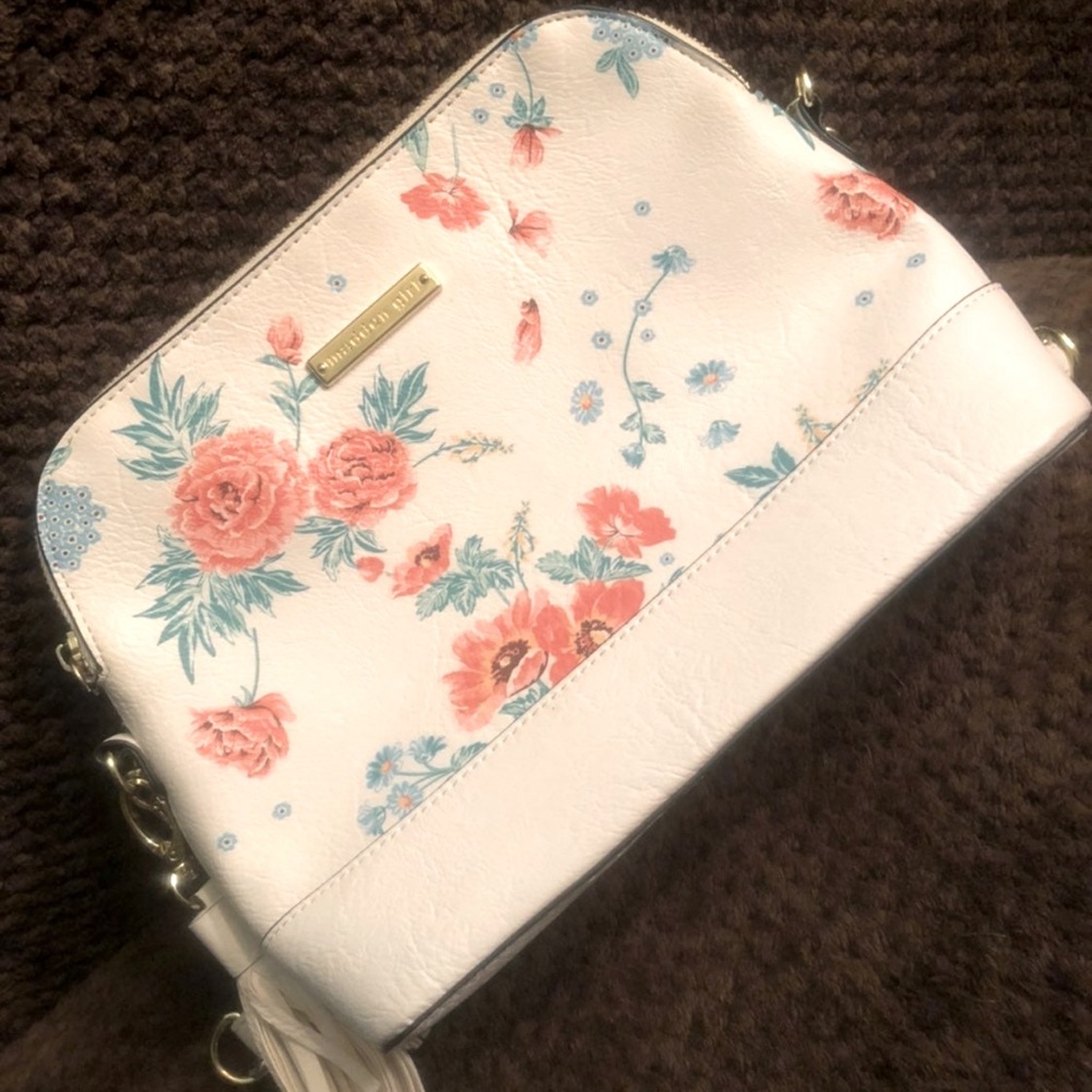 Madden Girl Floral Crossbody